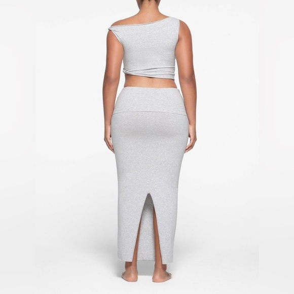 Skims Foldover Skirt - Picture 3 of 6